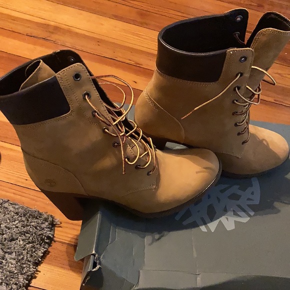 Timberlands - Picture 6 of 7